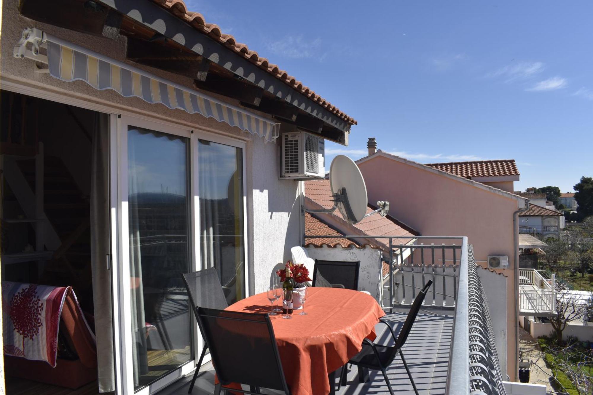 Apartman Marko Tribalj Kültér fotó